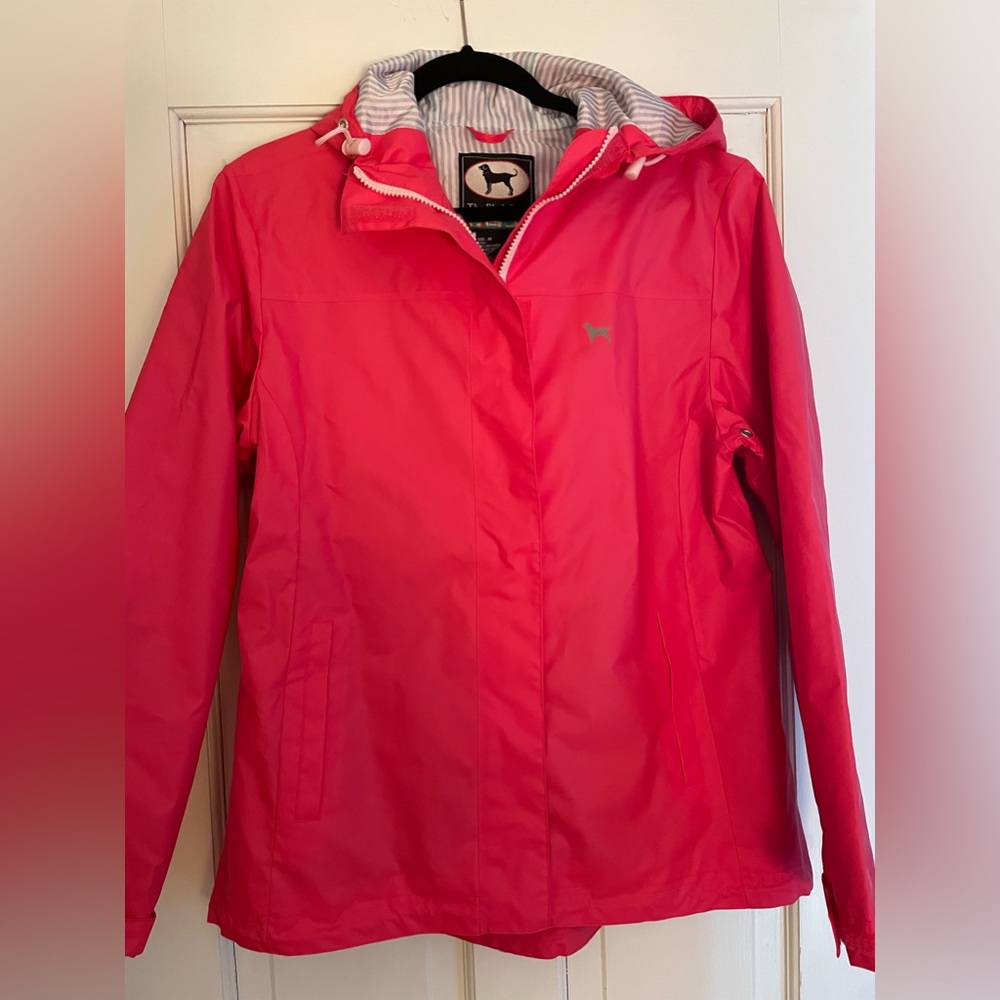 Black Dog women’s raincoat